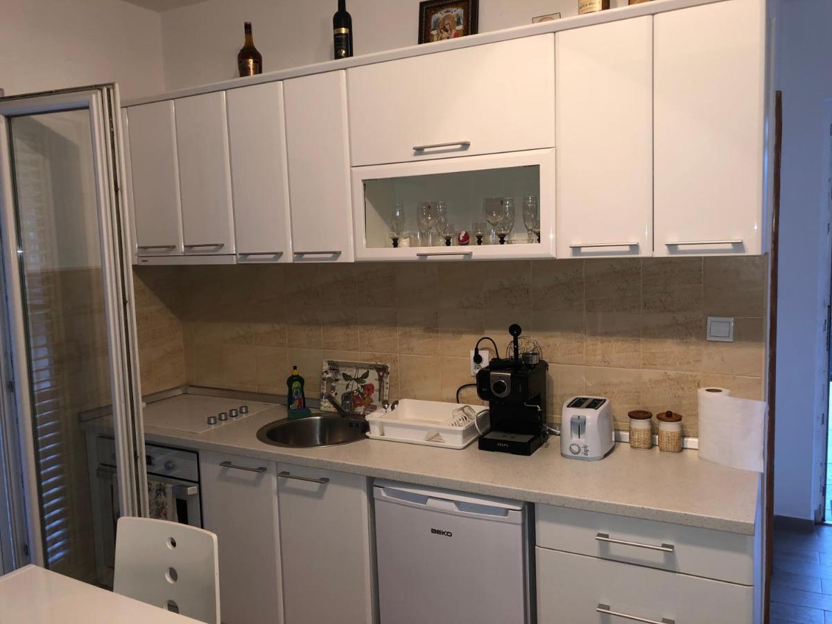 Apartman Iskra Leilighet Bijela Eksteriør bilde